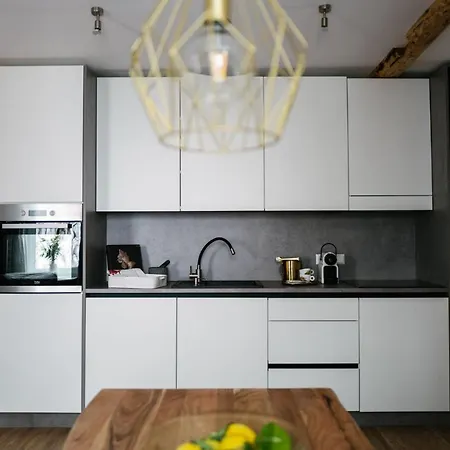 Apartman Am Marktplatz Apartment Landskron By Seebnb